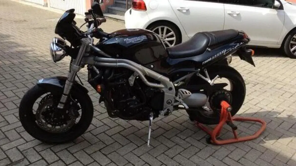 Triumph Speed Triple T 509 (1997)  (5)