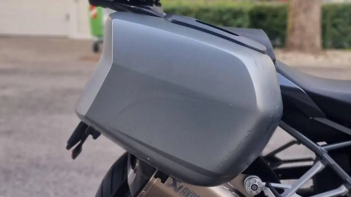 Bmw R 1200 R (2015 - 16)  (4)