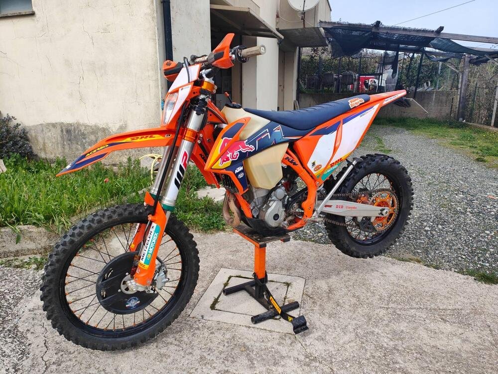 KTM EXC 350 F Factory Edition (2022) 