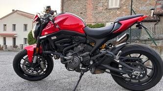 Ducati Monster 937 + (2021 - 24) usata