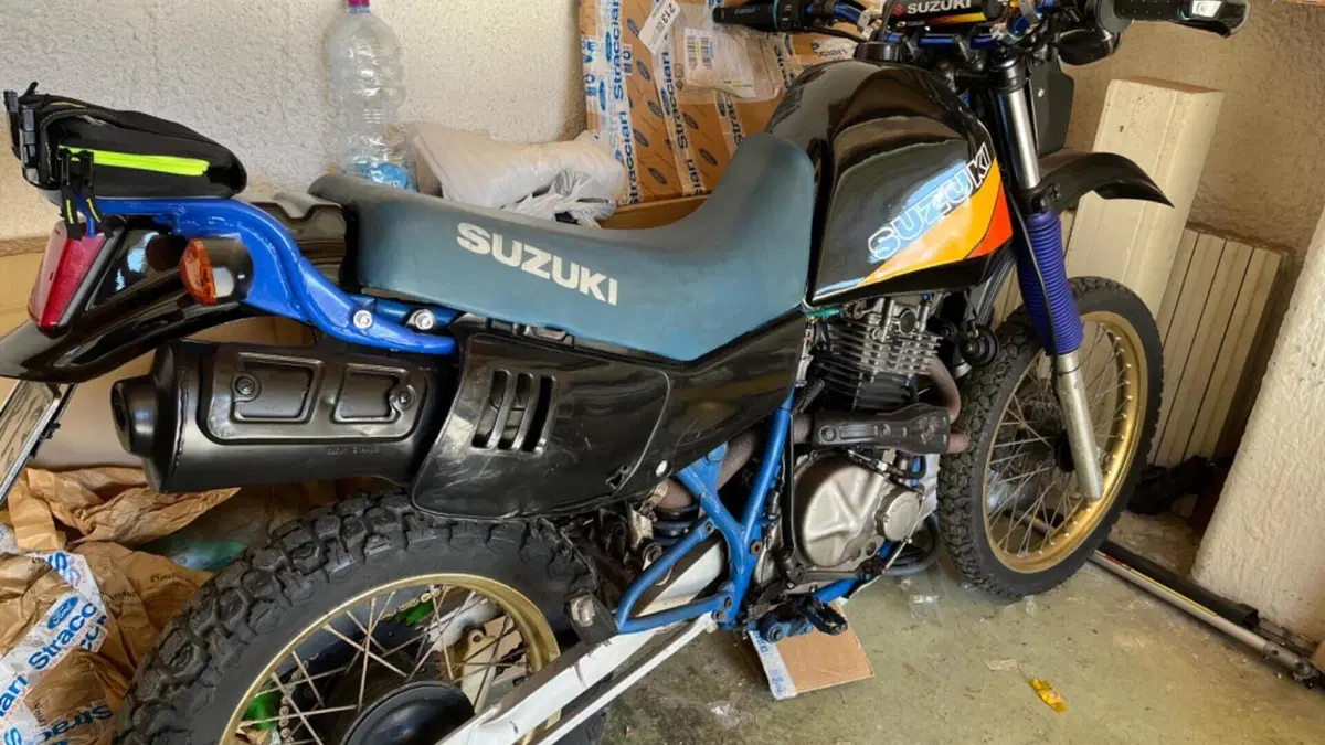 Suzuki DR 600 R (1985 - 87)  (2)