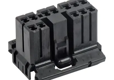 Spinotto AMP Multilock maschio a 12 pin rif OEM 73 Namz - Annuncio 9422276