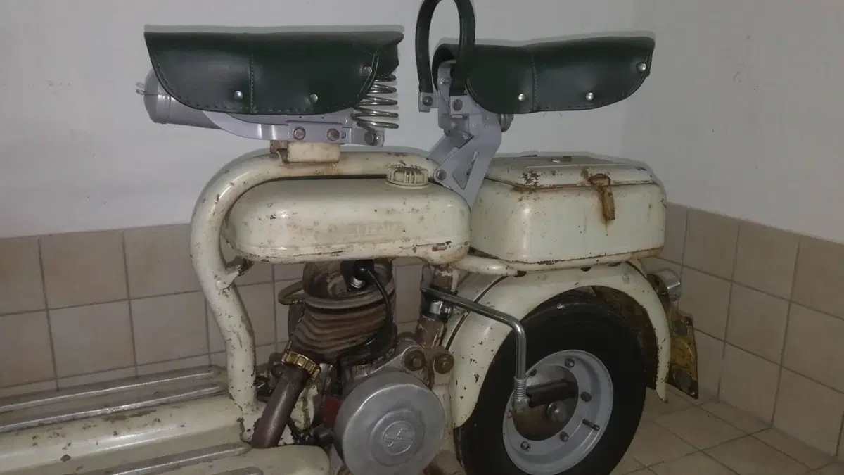 Lambretta   (2)