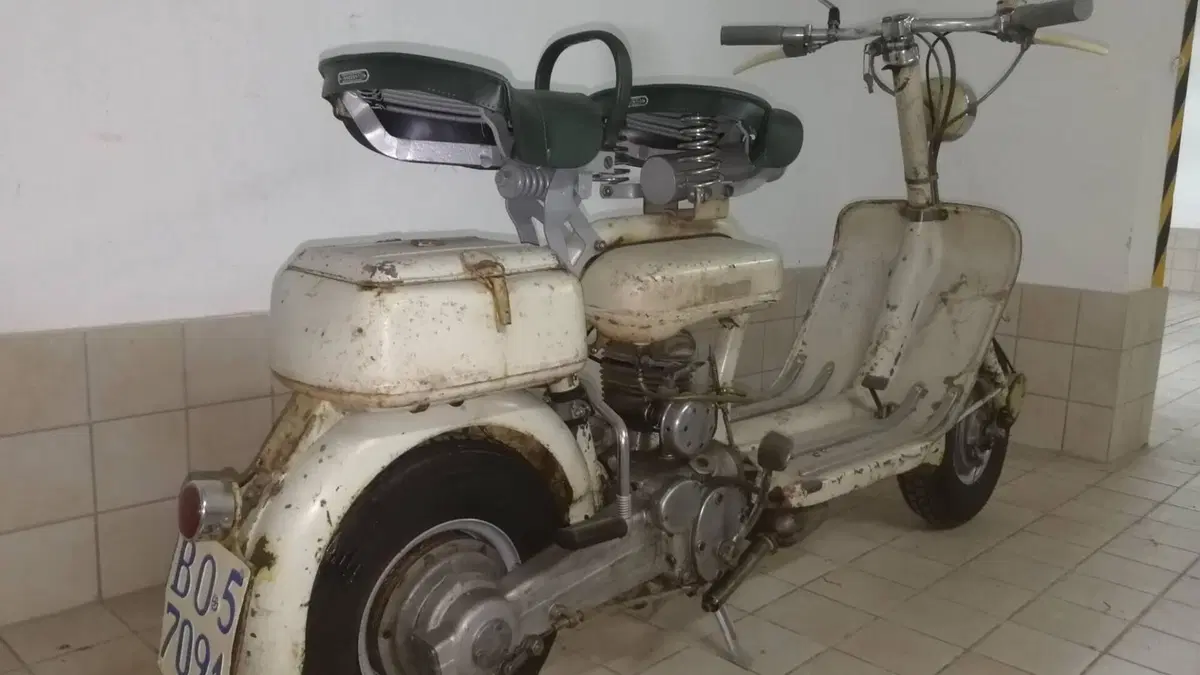 Lambretta   (12)