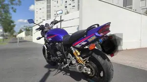 Yamaha XJR 1300 (1999 - 02)  (3)