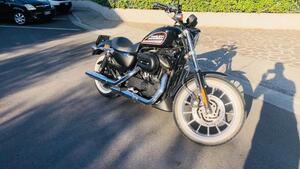 Harley-Davidson 883 R (2006 - 07) - XL 883R 