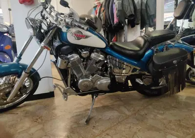 Honda VT 600 C Shadow (1989 - 98) - Annuncio 9426991