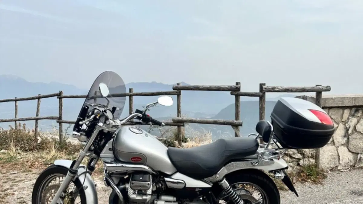 Moto Guzzi Nevada 750 Classic i.e. (2004 - 06)  (2)