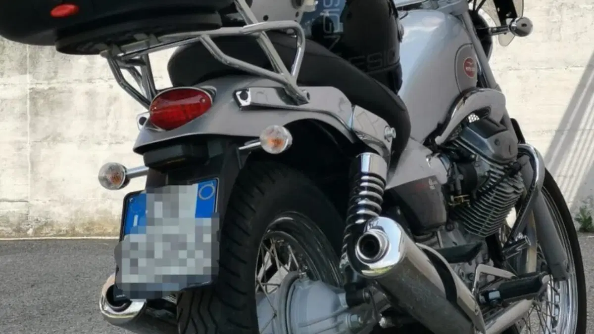 Moto Guzzi Nevada 750 Classic i.e. (2004 - 06)  (5)