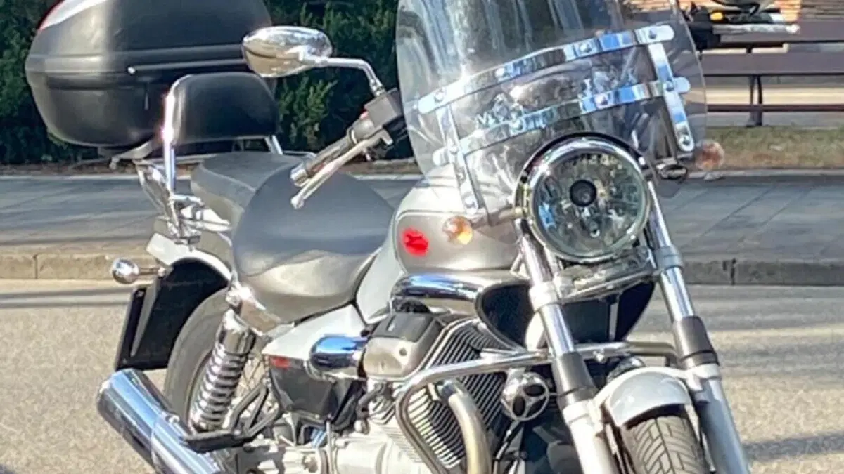Moto Guzzi Nevada 750 Classic i.e. (2004 - 06)  (7)