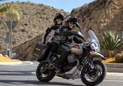 Moto Guzzi V85 TT Travel (2024 - 26) - Annuncio 9429540