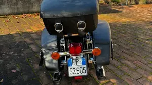 Harley-Davidson 107 Road King Classic (2019 - 20) - FLHRC  (3)