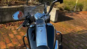 Harley-Davidson 107 Road King Classic (2019 - 20) - FLHRC  (4)