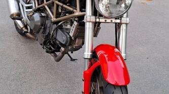 Ducati Monster 900 I.E. (1999 - 02)