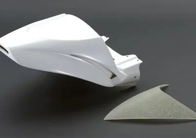 Parafango posteriore NLC per Vrod e Night Rod Spec  - Annuncio 9128053