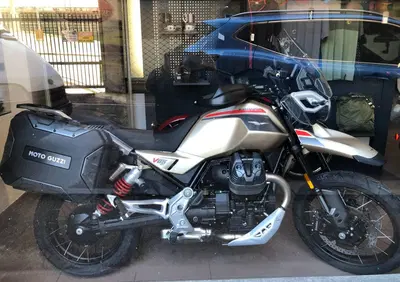 Moto Guzzi V85 TT Travel (2024 - 26) - Annuncio 9436633