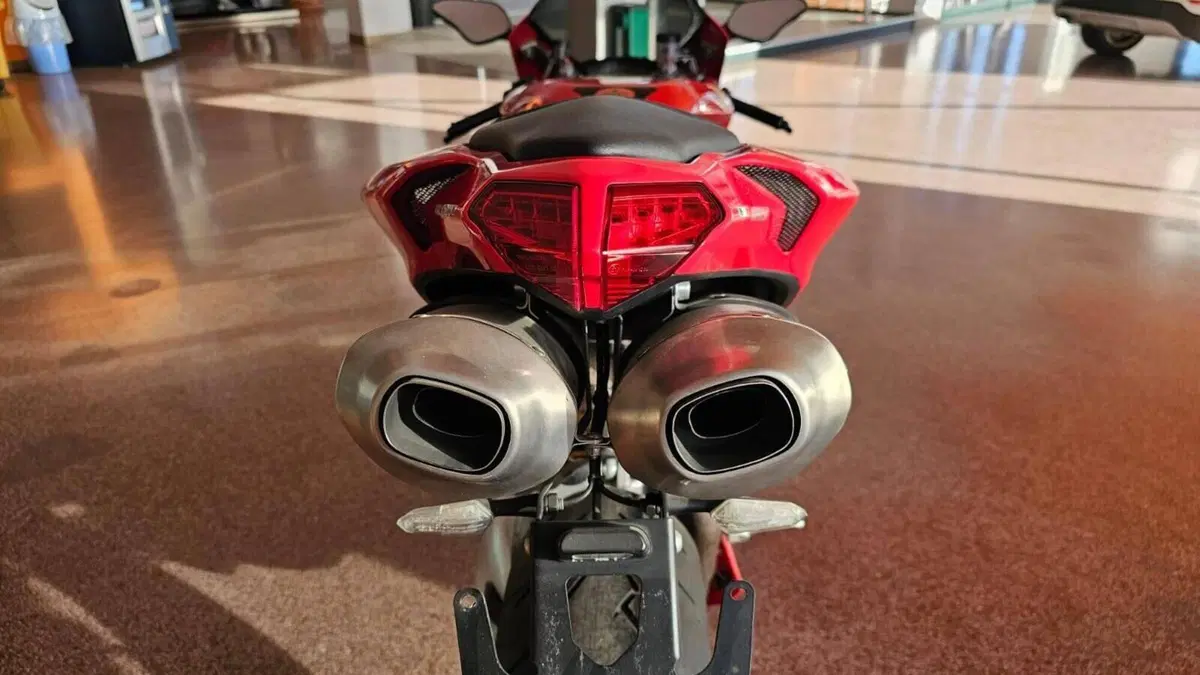 Ducati 1098 (2006 - 09)  (10)