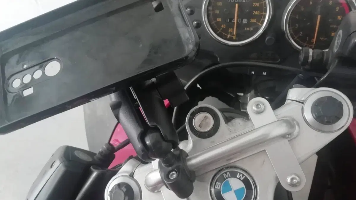 Bmw R 1100 S  (7)