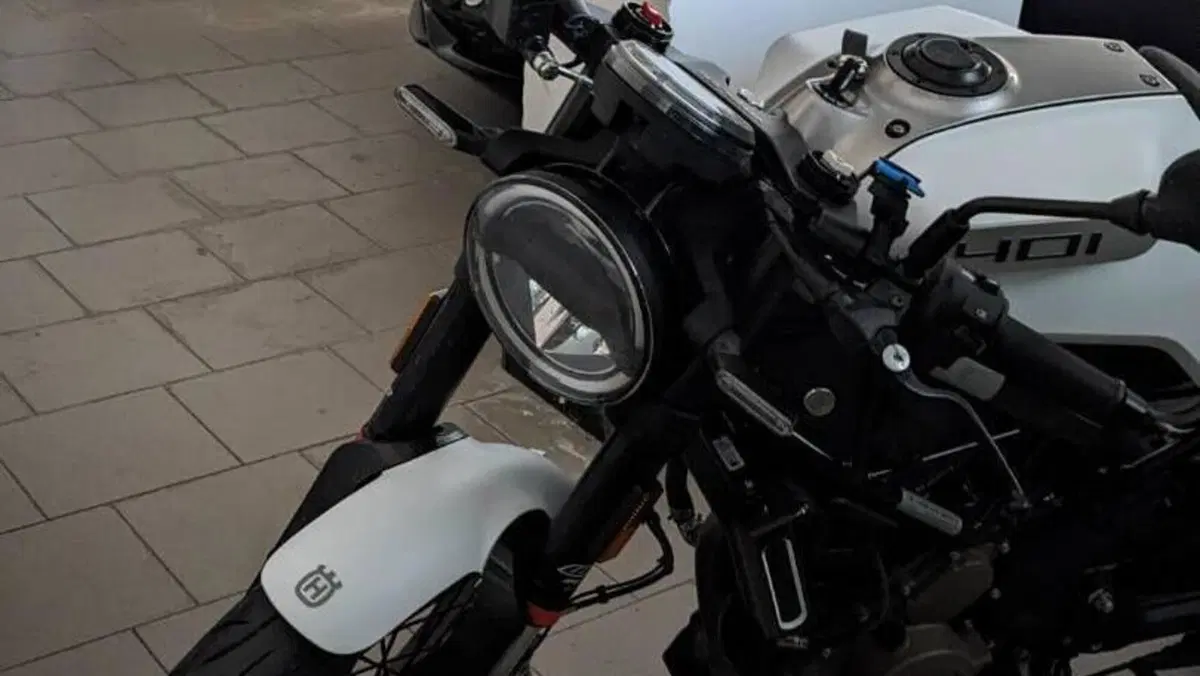 Husqvarna Vitpilen 401 (2021 - 23)  (6)