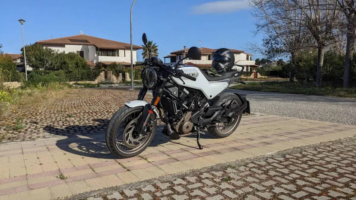 Husqvarna Vitpilen 401 (2021 - 23)  (10)