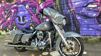 Harley-Davidson 1690 Street Glide Special (2014 - 16) - FLHX usata