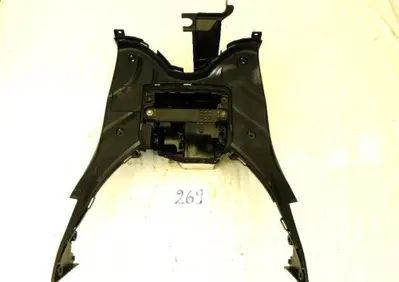 Pedana poggiapiedi completa Honda SH 300i (n.269) - Annuncio 9447735