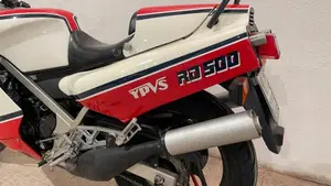 Yamaha   (3)