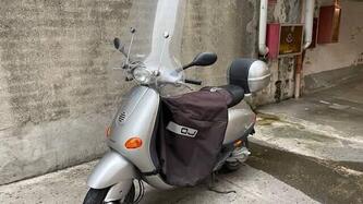 Piaggio Vespa 50 ET3 epoca