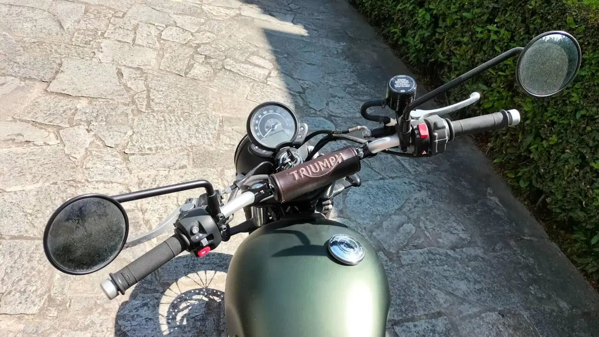 Triumph Street Scrambler 900 (2017 - 18)  (7)
