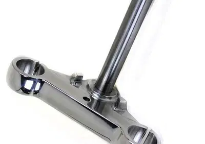 Piastra inferiore cromata per Sportster dal 2004 a  - Annuncio 9452671