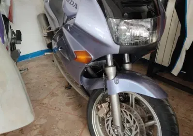 Honda VFR 750 F (1990 - 93) - Annuncio 9458993
