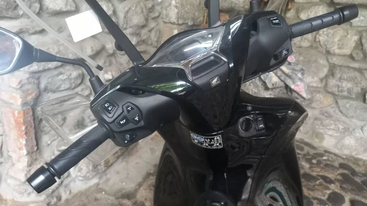 Honda SH 150i (2020 - 23)  (2)