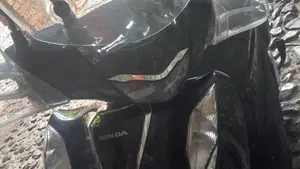 Honda SH 150i (2020 - 23)  (4)