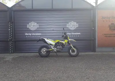 Husqvarna 701 Supermoto (2021) - Annuncio 9465880
