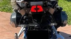 Bmw R 1200 R (2017 - 18)  (2)