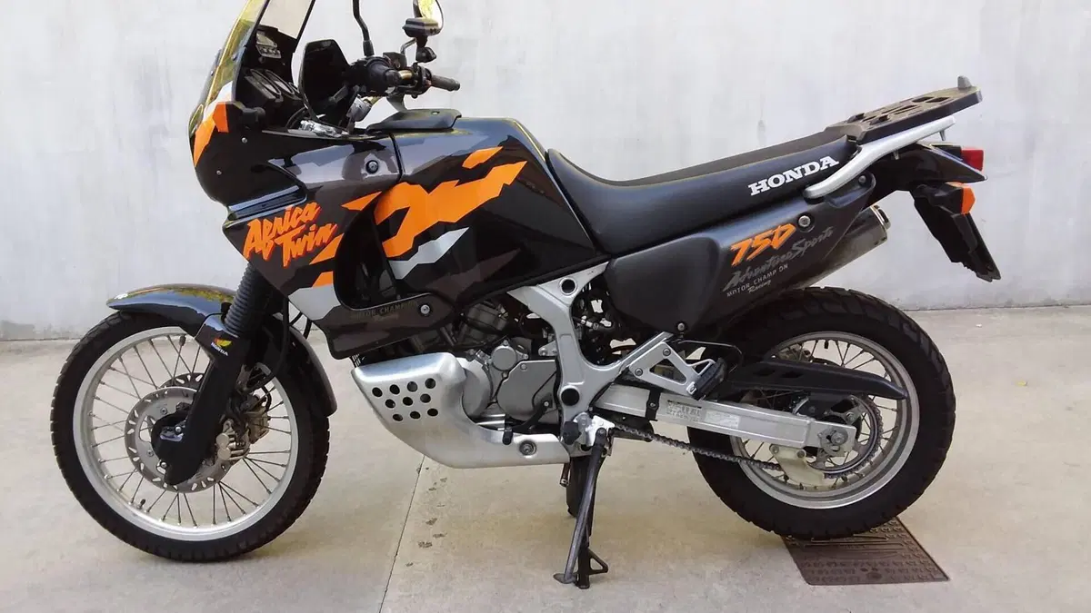 Honda   (4)