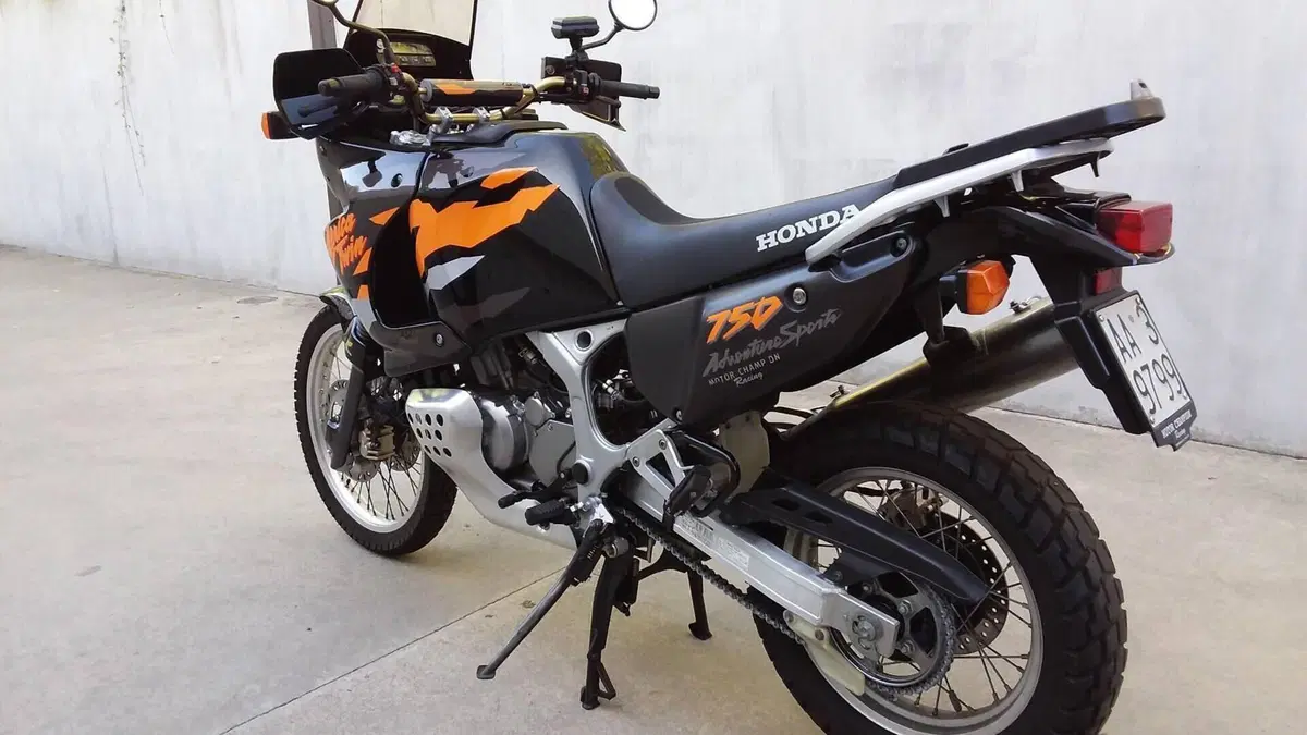 Honda   (7)