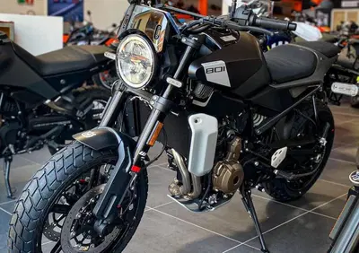 Husqvarna Svartpilen 801 (2024 - 26) - Annuncio 9471835