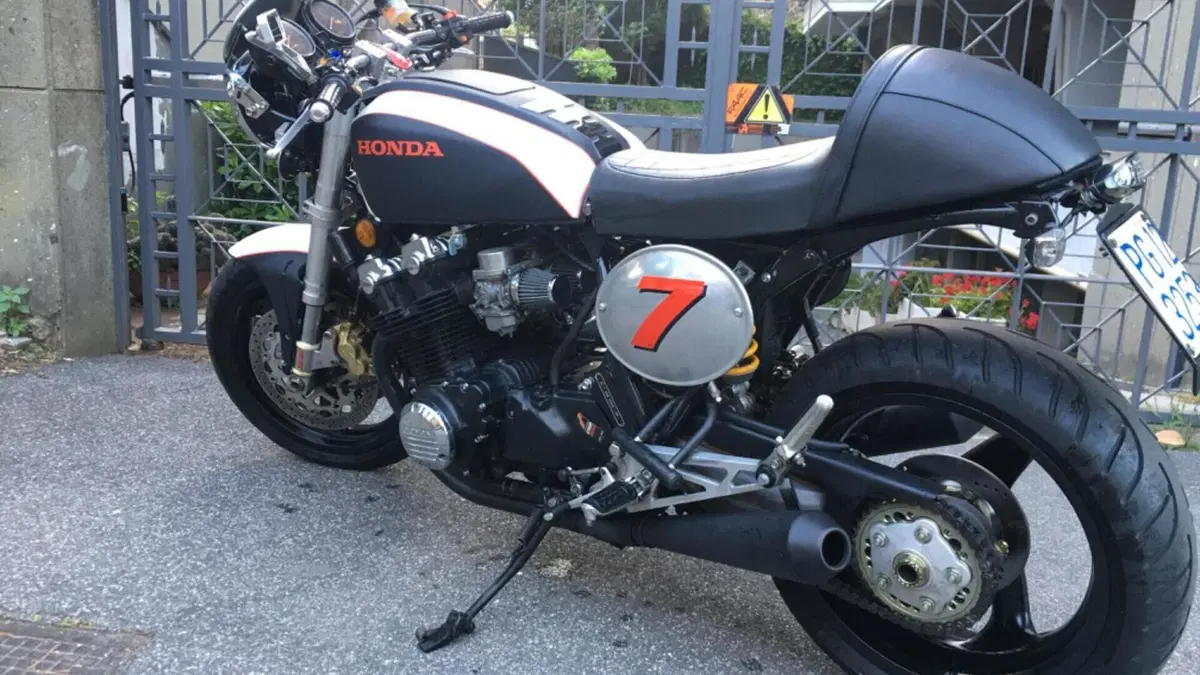 Honda   (2)