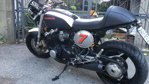 Honda   (2)