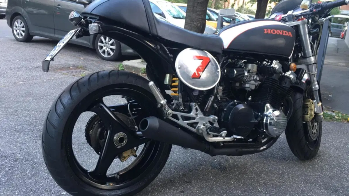 Honda   (4)
