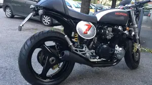 Honda   (4)