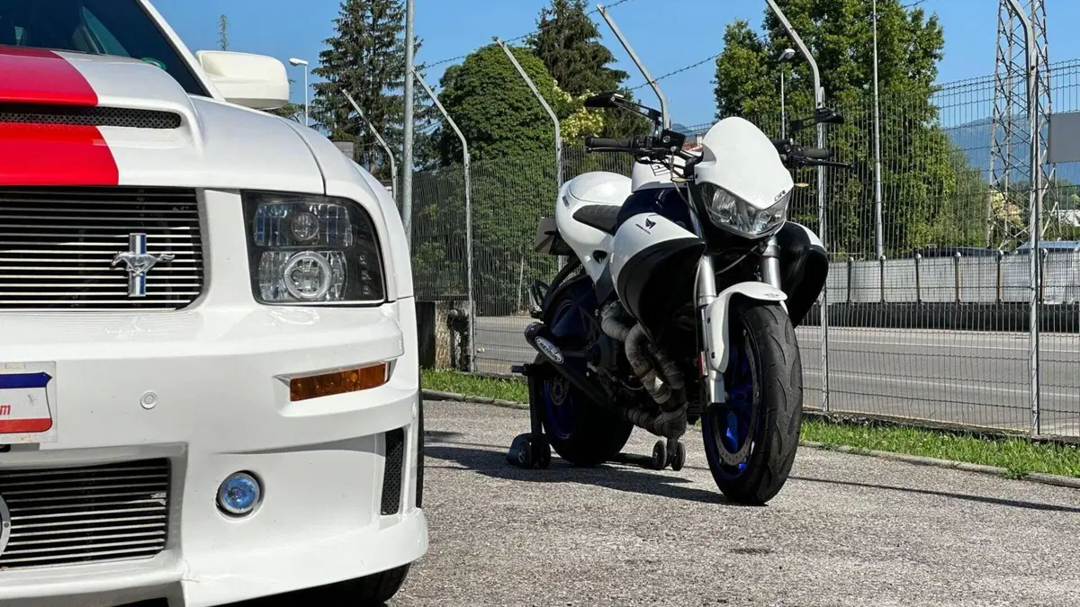 Buell 1125 R  (2)