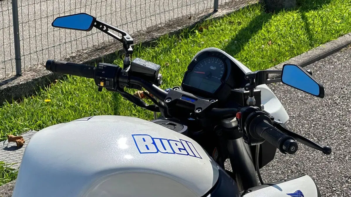 Buell 1125 R  (8)
