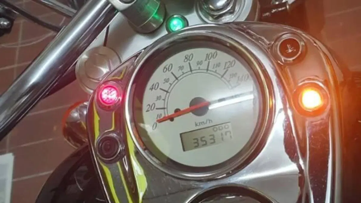 Honda   (2)