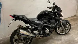 Kawasaki Z 1000 (2007 - 09) 