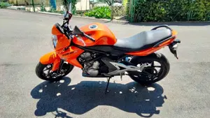 Kawasaki ER-6N (2006 - 09) 
