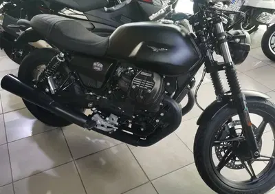Moto Guzzi V7 Stone (2021 - 24) - Annuncio 9480686