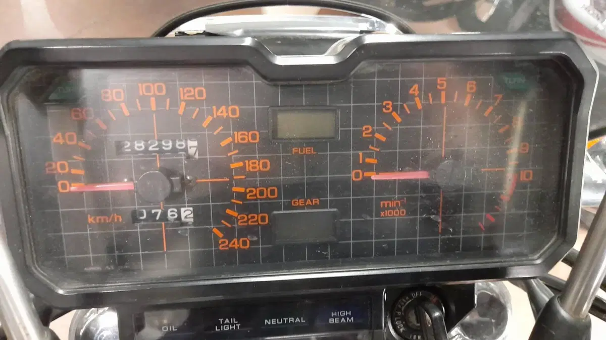 Honda   (8)