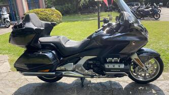 Honda GL 1800 Gold Wing Tour DCT (2021) usata